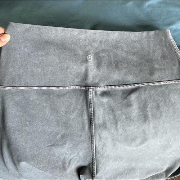 lululemon athletica Pants - Rare Lululemon leggings 28” size 8